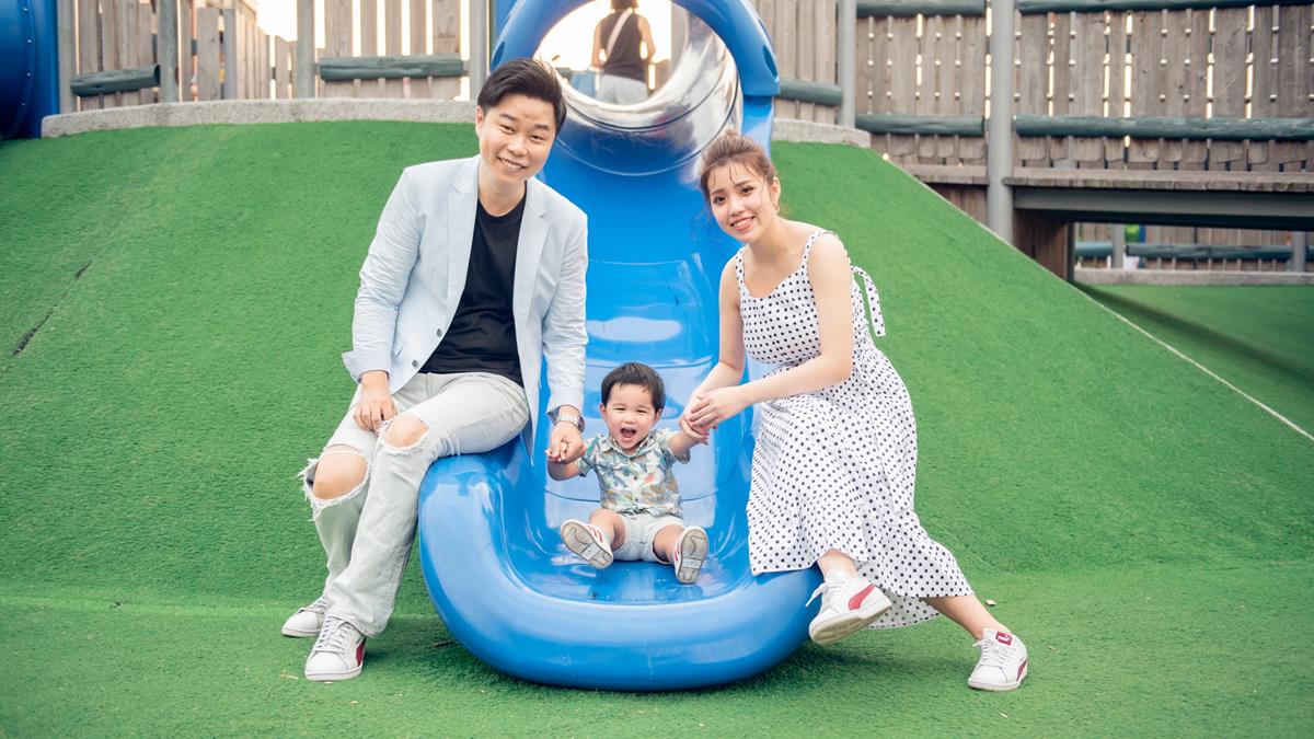 婚紗推薦 首選唯你 婚紗攝影，台北婚紗 中最推薦的高質感 婚紗照，拍婚紗 優惠實在，給新人最幸福的 婚紗攝影 體驗，客製化 婚紗照 包套，網路評價一致好評 婚紗價格 最透明的 婚紗攝影 團隊，實現您夢幻婚禮就在唯你 婚紗攝影。